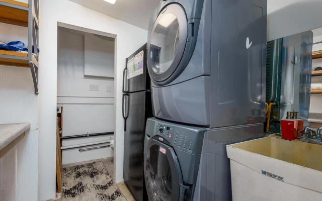 Old Town Scottsdale Spacious Pad With Pool