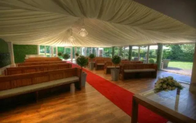 The Rochford Hotel