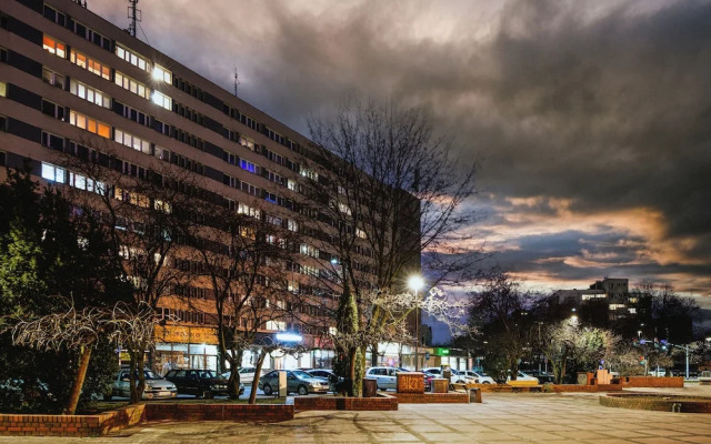 Silver - by Kairos Apartments