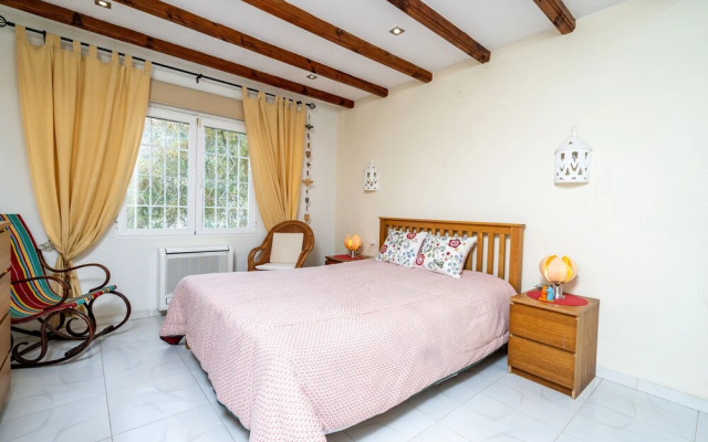 Stylish 5-bed Villa Almarina in Javea