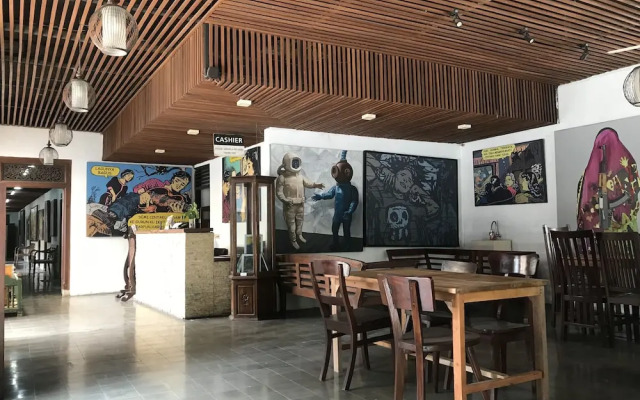 Watu Agung Guest House