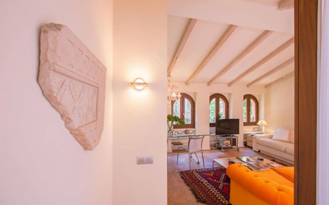 Oriental Apartment Gardens Views 2 pax