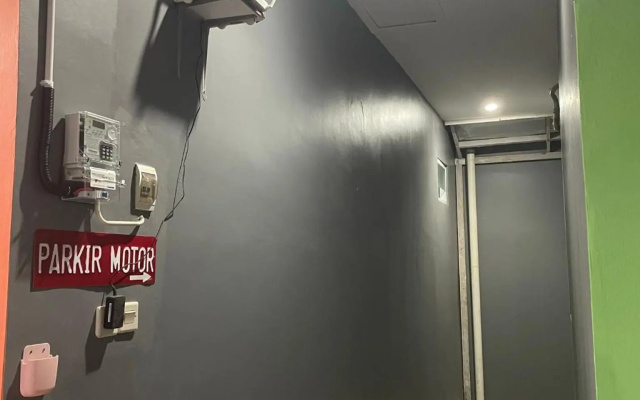 Bu Sur Homestay – Hotel Rooms – Cibinong