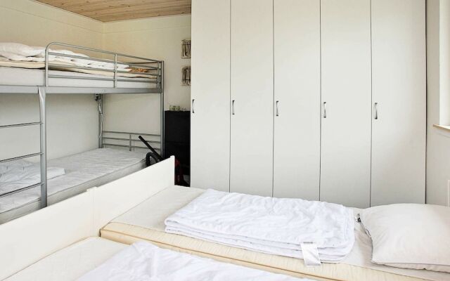 Peaceful Holiday Home in Vinderup With Roofed Terrace