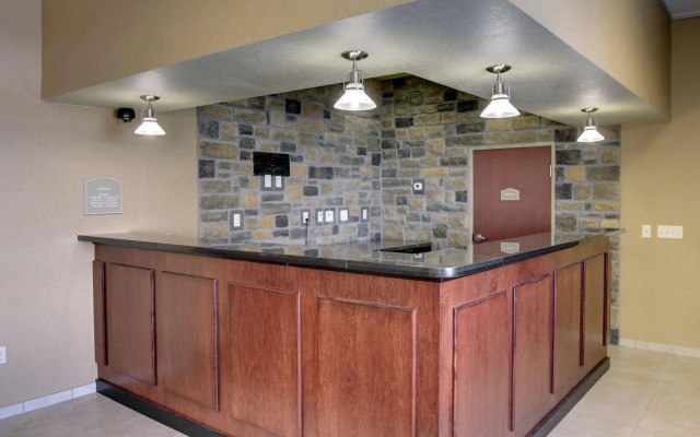 Cobblestone Inn & Suites - Bottineau