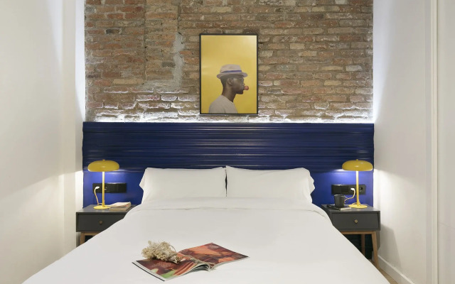 Arte Suites by Olala Homes