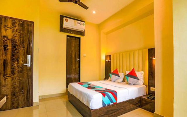 Fabexpress Gateway Inn