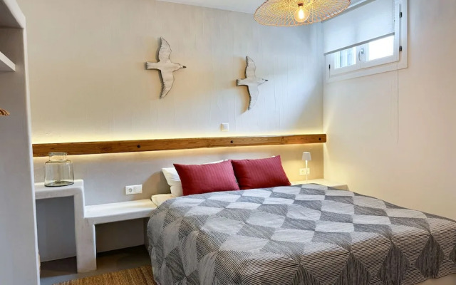 Argana Home Sleeps 5 Plaka Beach With Private Pool