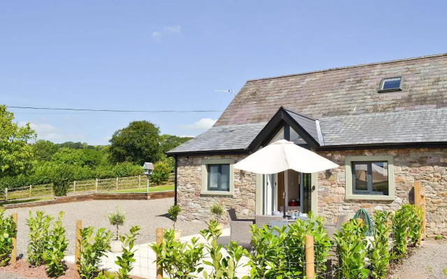 Ty Isaf Cottage