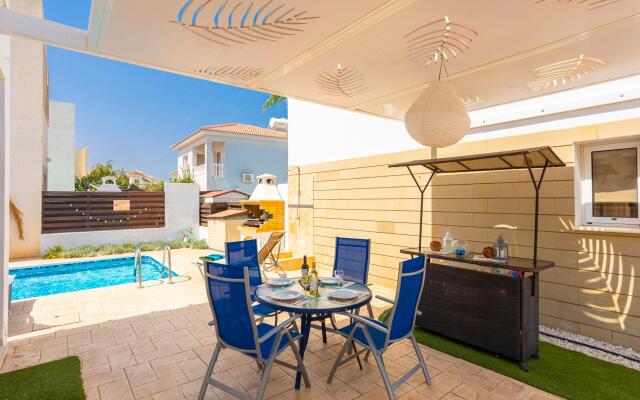 Villa Vitamin Blue in Pernera