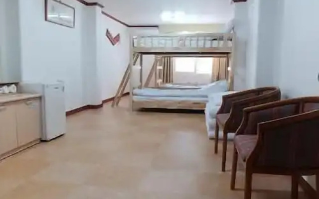 THE RED HOUSE - Hostel
