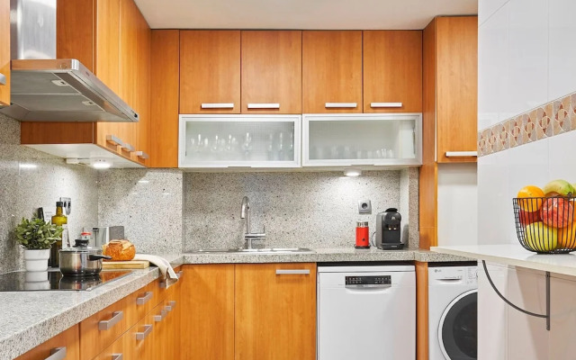 Love Local Life Near Sagrada Familia By Myrentalhost