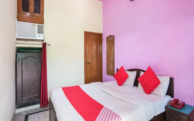 OYO 22577 Hotel City View