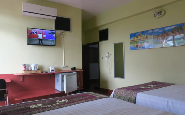 River Dolphin Hotel