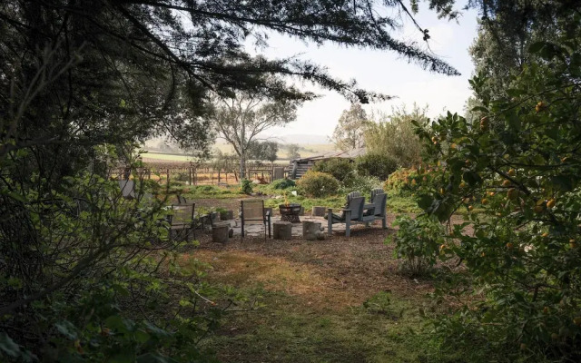 Azalea Cedar-Rose Villa