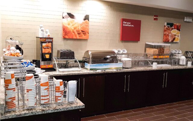 Comfort Suites