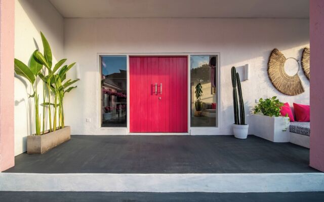 PinkPrivate Balangan - for Cool Adults Only