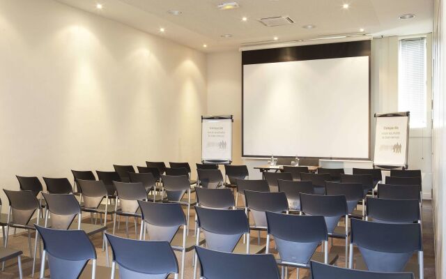 Campanile PRIME - Paris Porte d'Italie