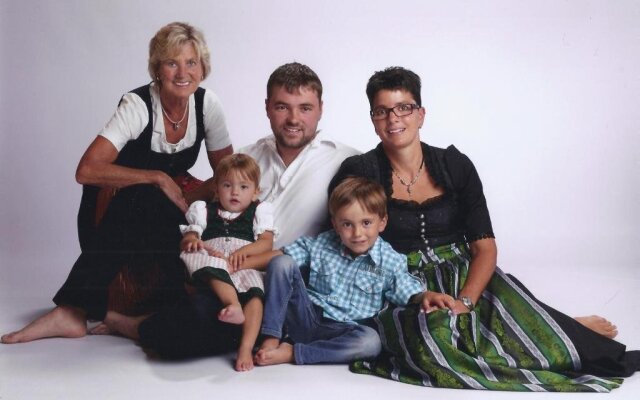 Austria Zimmer & Ferienwohnungen