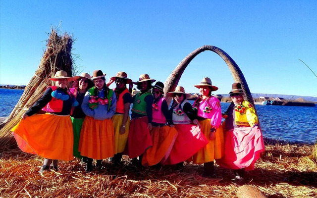Uros Suma Jakana Lodge