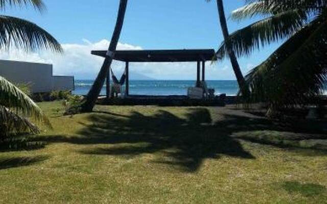 Guest Beach Bungalow Tahiti