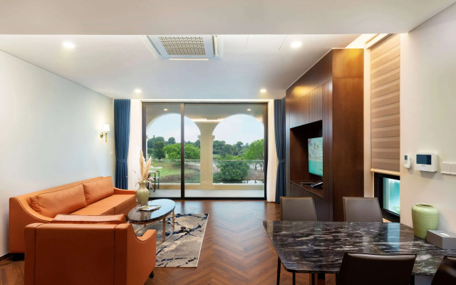 Wyndham Sky Lake Resort And Villas