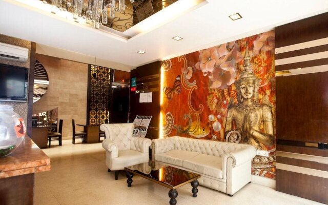 Qlark Rooms & Lawn By OYO Rooms