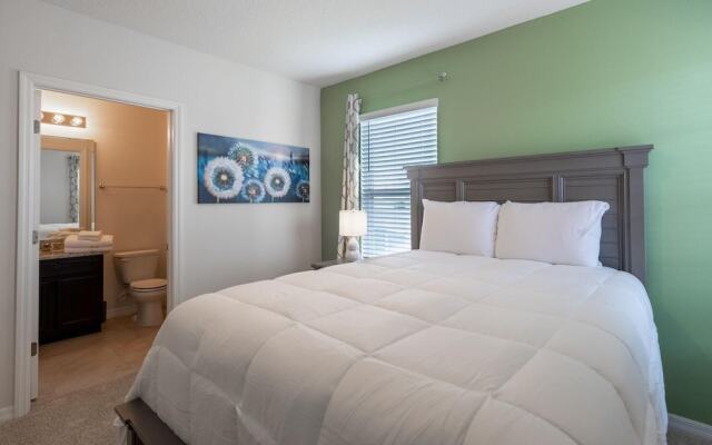 8032osc-solterra Resort