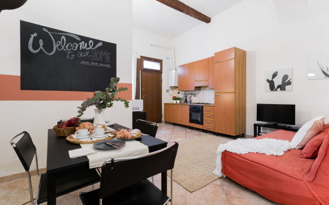 Senzanome - Old Town - Bologna