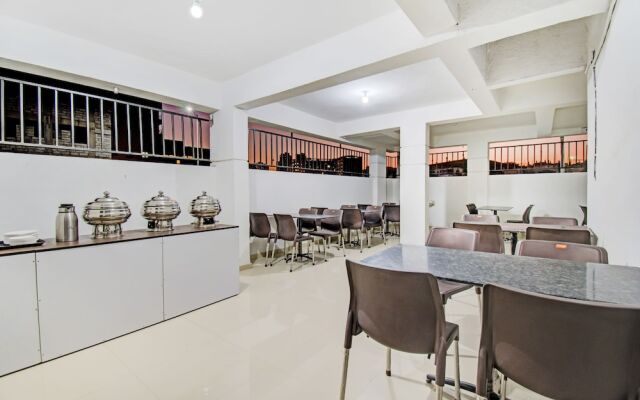 FabHotel Purple Orchid