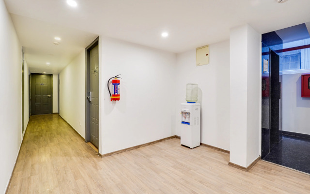 Super Oyo Townhouse Oak Spruce Hotels A2 Indiranagar