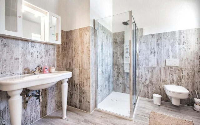 Stunning Home in Valtura With Jacuzzi, Wifi and 4 Bedrooms