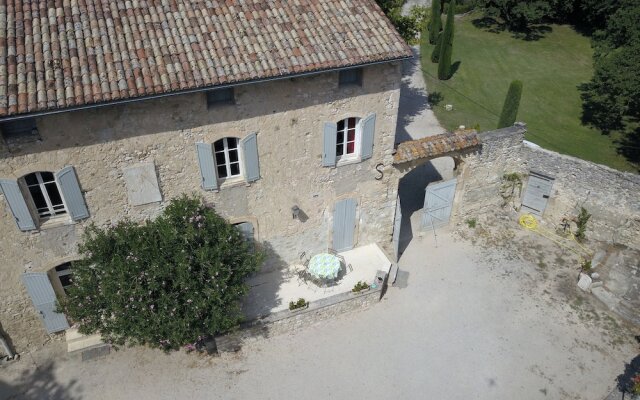 Grand Mas Pernes les Fontaine