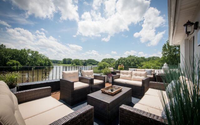 Glen Sanders Mansion