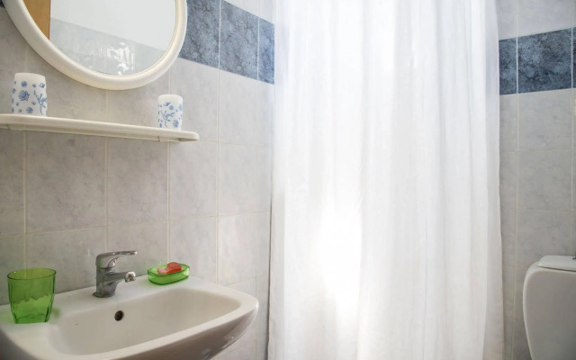 Yannis Yard Studios and Apartments