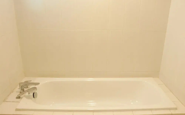 Spacious And Comfort 3Br Apartment At Simprug Park Residences