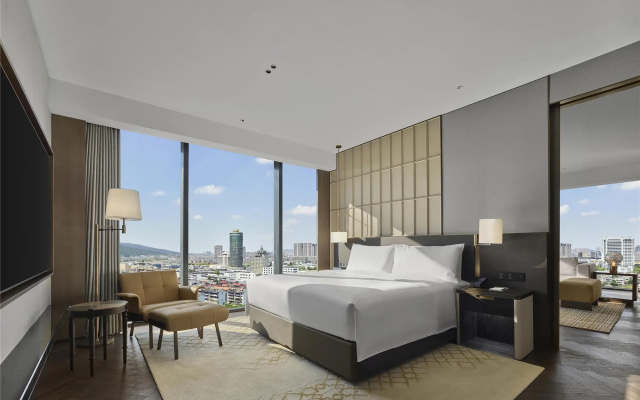 Hilton Changshu – Guest Rooms – Suzhou