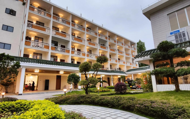 White Swan Guest House (Zhaoqing Hubin)