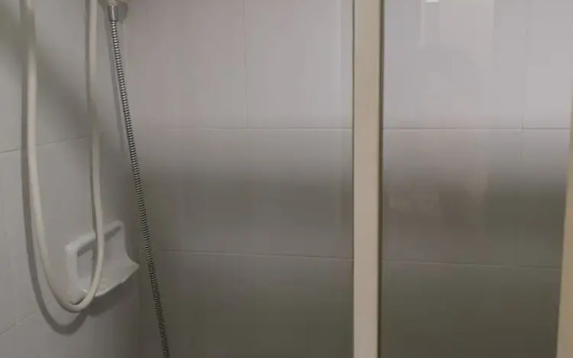 Comfy Deluxe One Bedroom