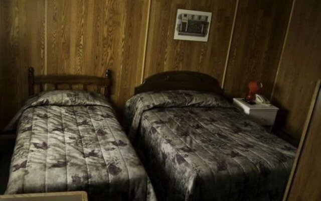 Motel 7-Îles