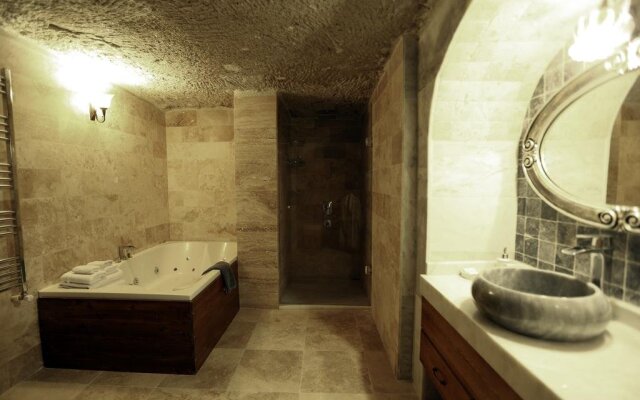 Suzanas Cave Hotel