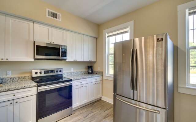 Spacious D'iberville Townhome Near Beach & Casino!