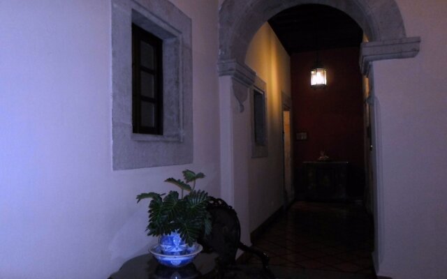 Hotel Virrey De Mendoza
