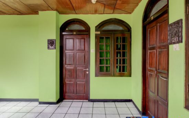 OYO 95140 Metro Guest House
