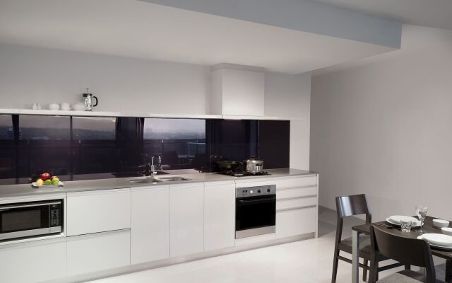 Mantra Circle on Cavill