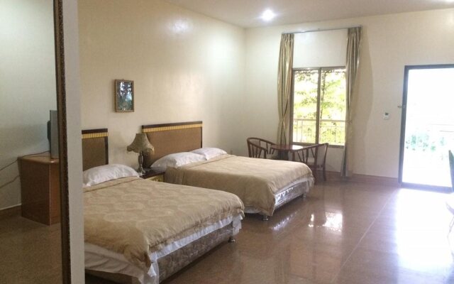 Yim Saan Hotel & Restaurant