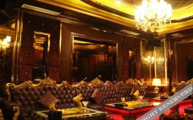 Zhongshan Haolong Business Hotel