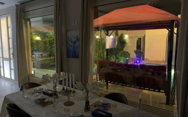 Chalet And Villa Velia