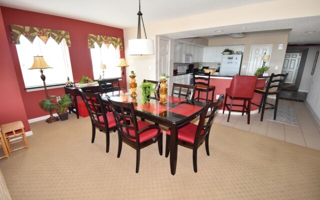 1805 Yacht Club Villas