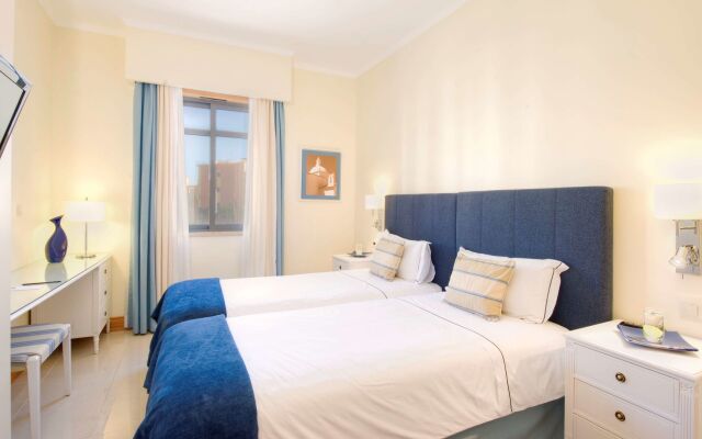 The Residences at Victoria	